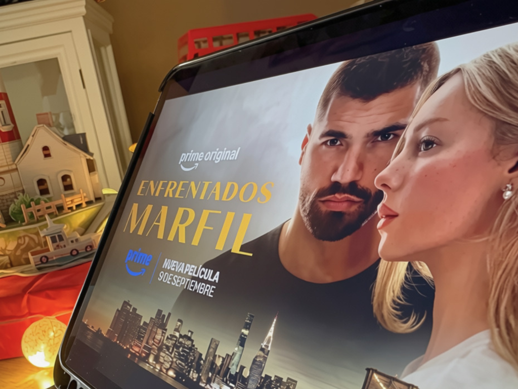 No puedes salir de tu apartamento pero acabas enamorándote de tu guardaespaldas | Reseña de la película “Enfrentados: Marfil”